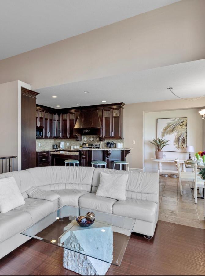 Seaview Executive Home Ladysmith Exterior photo