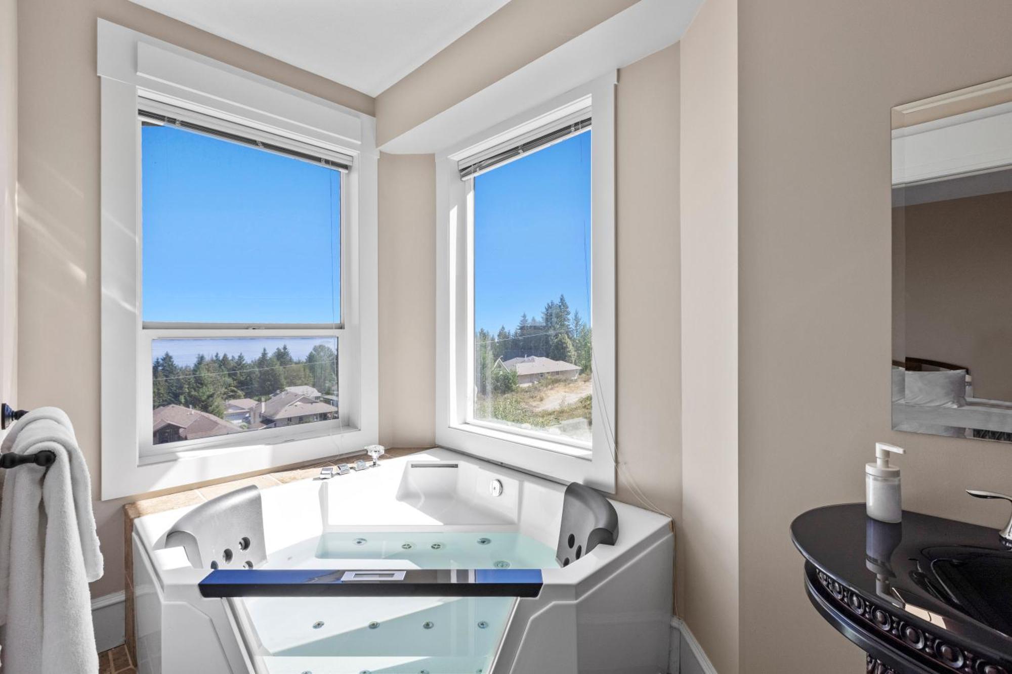 Seaview Executive Home Ladysmith Exterior photo